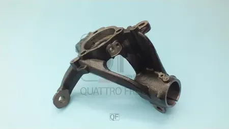 Кулак поворотный fr lh (Quattro Freni). Артикул qf00d00031