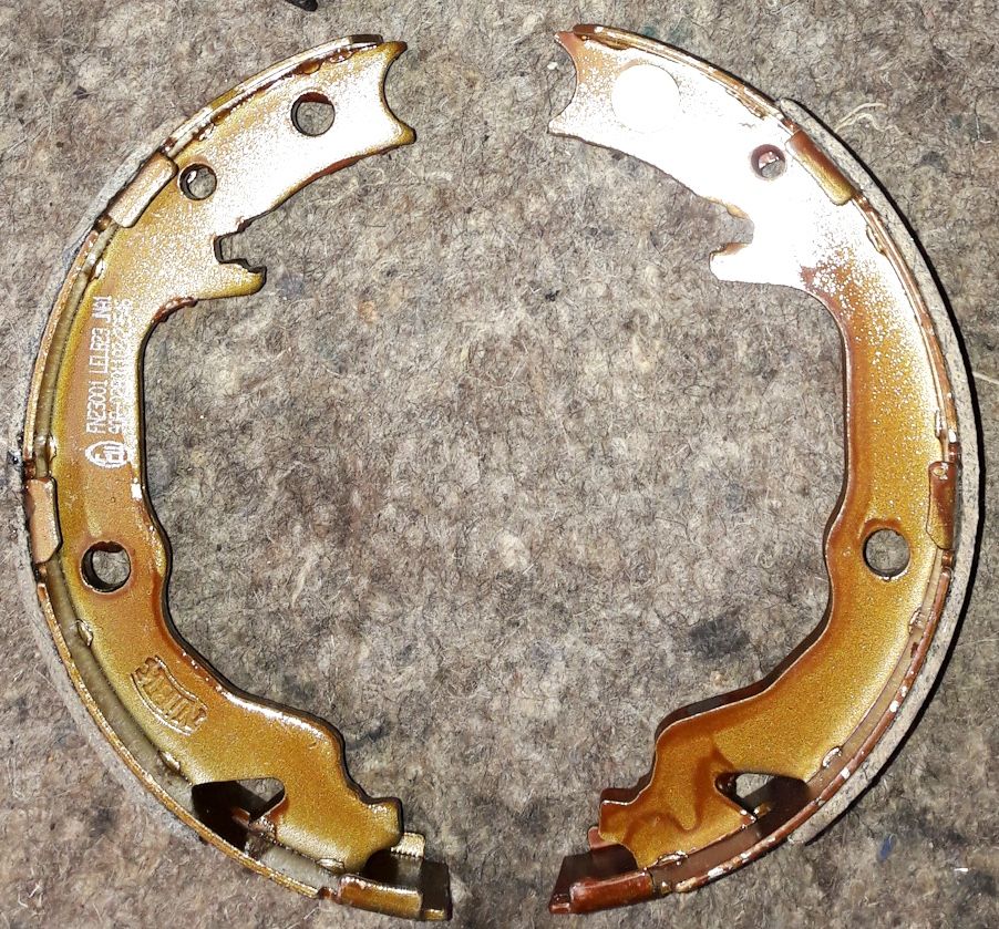 Тормозные колодки (стояночная тормозная система) NiBK. Артикул FN23001