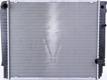 Радиатор охлаждения двигателя Nissens для Volvo 760 1987-1992. Артикул 65508A