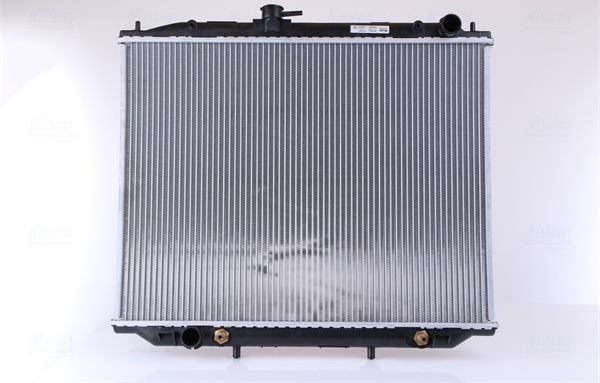 Радиатор охлаждения двигателя Nissens ** FIRST FIT ** для Nissan Terrano II 1993-2007. Артикул 68709A