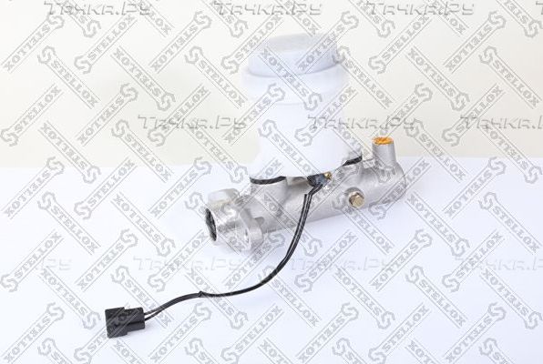 Тормозной цилиндр главный Stellox для Audi 80 III (B2) 1983-1986. Артикул 05-85608-SX