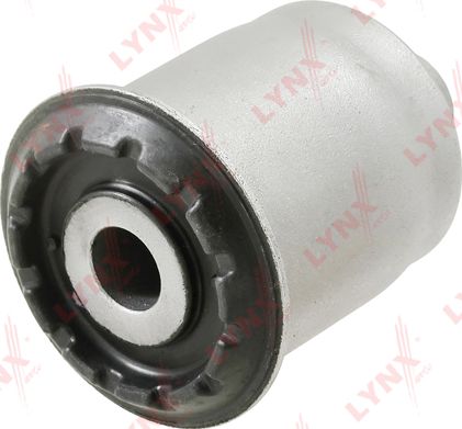Сайлентблок задней балки LYNXauto. Артикул B8527