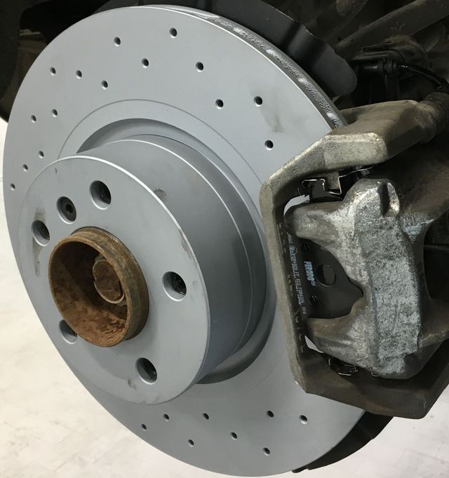 Тормозной диск Zimmermann Sport Coat Z задний для BMW X3 II (F25) 2010-2017. Артикул 150.3495.52