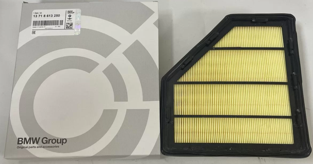 Воздушный фильтр BMW. Артикул 13718613250