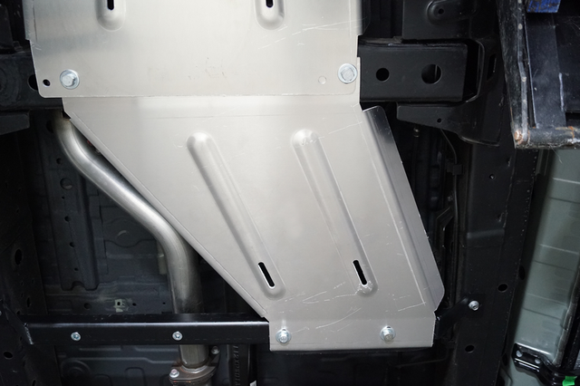 Защита алюминиевая ТСС (4 мм) для РК Great Wall Poer 2021-2026. Артикул ZKTCC00509