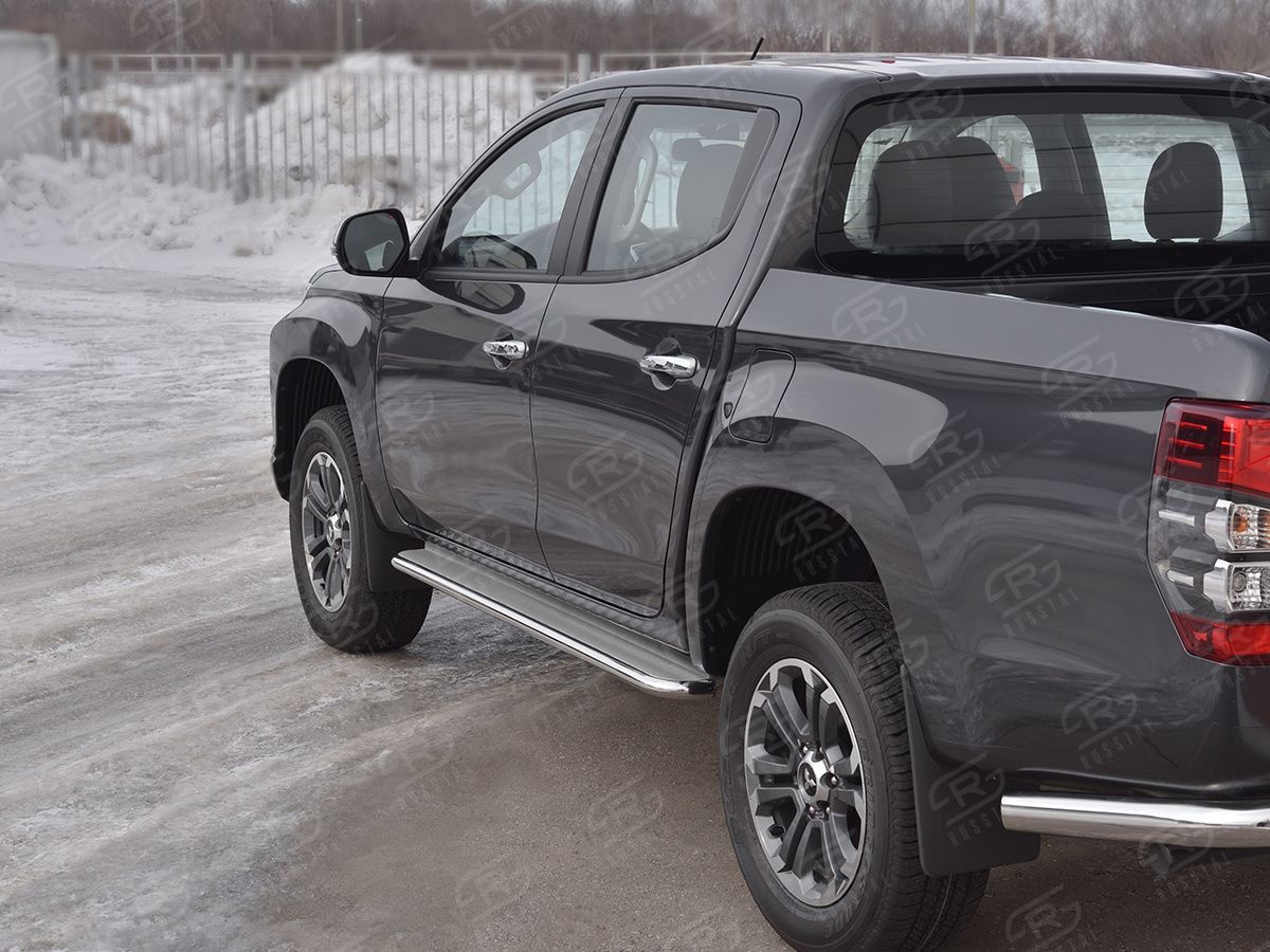 Защита порогов RusStal труба d42 с листом (вариант 3) для Mitsubishi L200 V рестайлинг 2018-2026. Артикул ML2L-0032673