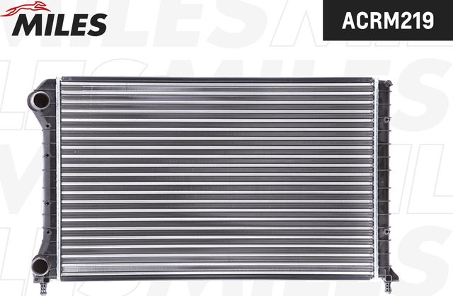 Радиатор охлаждения двигателя Miles для Fiat Doblo I 2001-2015. Артикул ACRM219