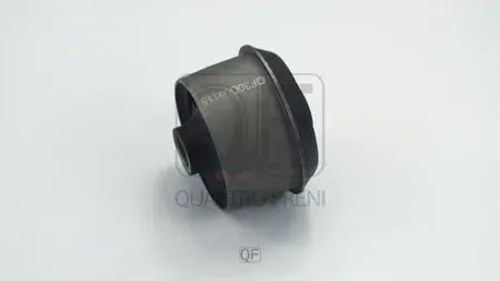 САЙЛЕНТБЛОК ПЕРЕДНЕГО ДИФФЕРЕНЦИАЛА (Quattro Freni). Артикул QF30D00115