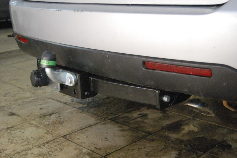 Фаркоп Лидер-Плюс для SsangYong Kyron 2007-2015. Фланцевое крепление. Артикул S205-F