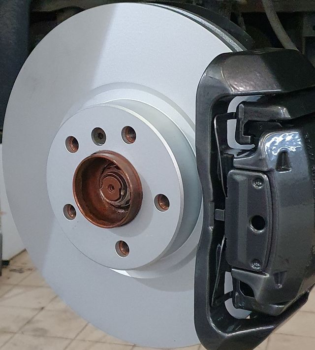 Тормозной диск Textar Pro+ передний для BMW X5 II (E70) 2006-2013. Артикул 92160905