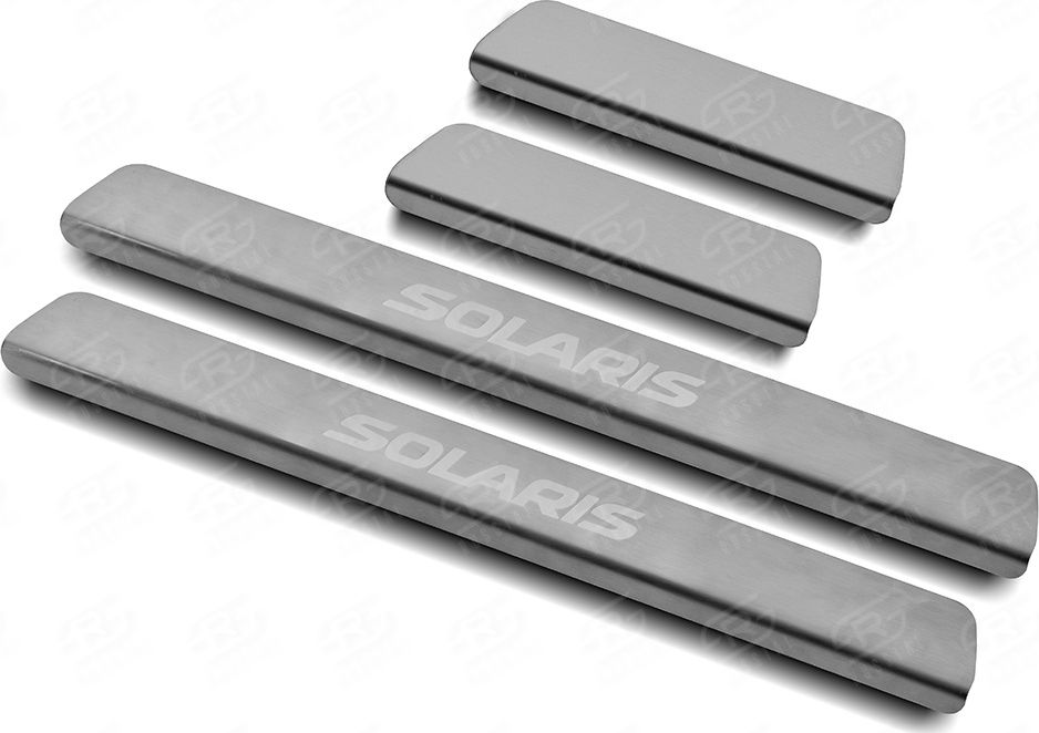 Накладки RusStal на пороги (лист нерж. шлифованный с надписью) для Hyundai Solaris II 2017-2026. Артикул HYSOL17-03