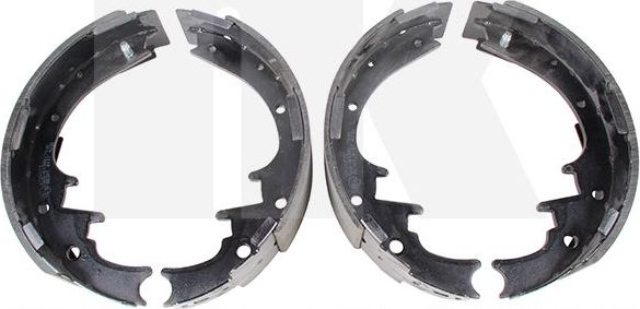 Тормозные колодки NK. Артикул 2725875