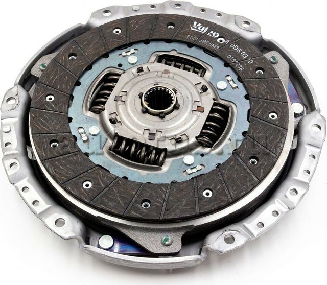 Сцепление (комплект) Renault. Артикул 7701479161