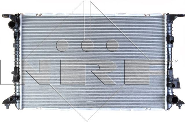 Радиатор охлаждения двигателя NRF для Audi A8 III (D4) 2010-2018. Артикул 58439