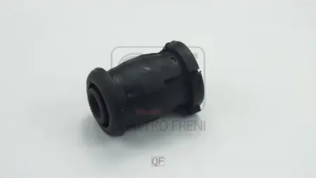 QF30D00111_САЙЛЕНТБЛОК ПЕРЕДНИЙ ПЕРЕДНЕГО РЫЧАГА, QF30D00111 (Quattro Freni). Артикул QF30D00111