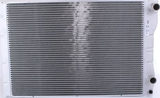 Радиатор охлаждения двигателя Nissens для Renault Espace III 2000-2002. Артикул 63881