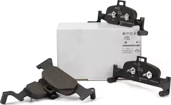 Тормозные колодки VAG. Артикул 8W0698151BB