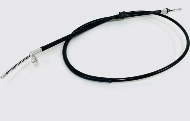 Трос стояночного тормоза, левый (Ukorauto). Артикул U0107030L