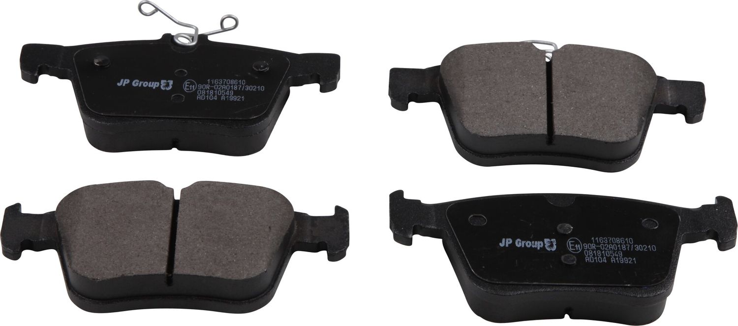 Тормозные колодки JP Group. Артикул 1163708610