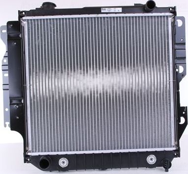 Радиатор охлаждения двигателя Nissens для Jeep Wrangler II (TJ) 1996-2007. Артикул 61036