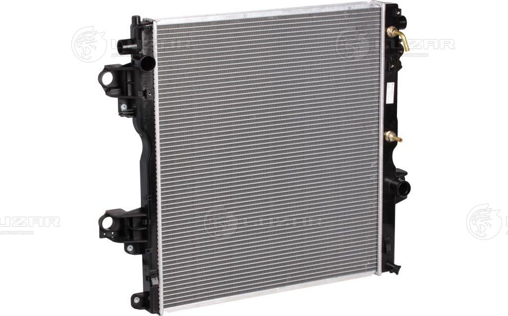 Радиатор охлаждения двигателя Luzar. Артикул LRc 1972