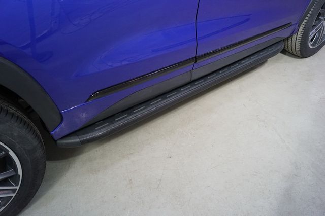 Пороги алюминиевые ТСС с пластиковой накладкой 1820 мм для Exeed LX 1.5L Turbo 2WD 2022-2026 Карбон черные. Артикул EXEEDLX22-21BL