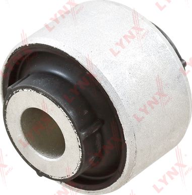 Сайлентблок переднего рычага подвески LYNXauto. Артикул C8622