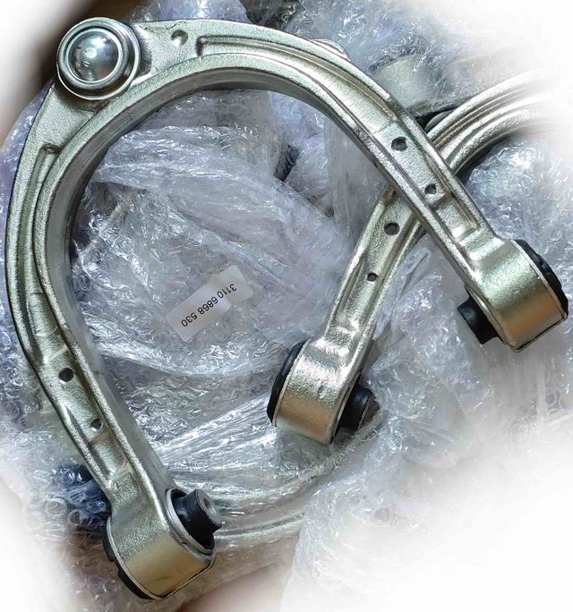 Рычаг подвески BMW. Артикул 31106868530