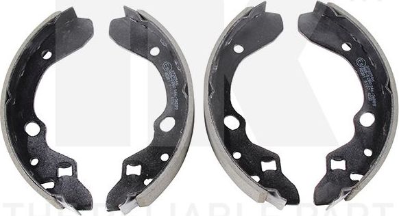 Тормозные колодки NK задние для Mazda MX-3 I 1991-1998. Артикул 2732546