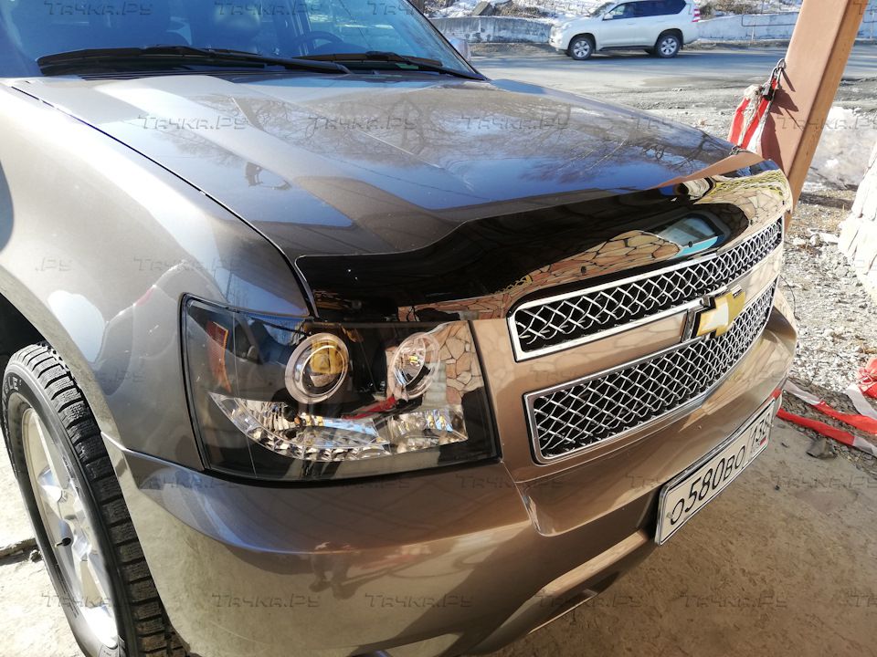 Темный шеви крокодиловый. Дефлектор капота Tahoe 900. Дефлектор капота SIM schtah0712 для Chevrolet Tahoe черный. Дефлектор капота для Tahoe 2 2005. Дефлектор капота Tahoe 840.