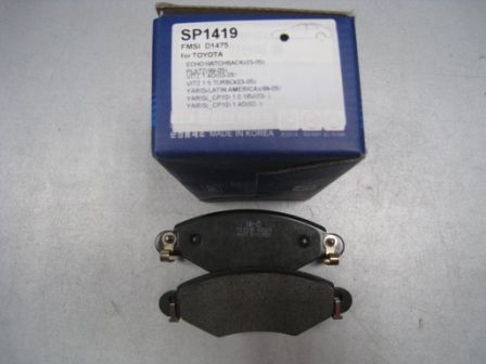 Тормозные колодки Sangsin Hi-Q передние для Toyota Echo 1999-2005. Артикул SP1419