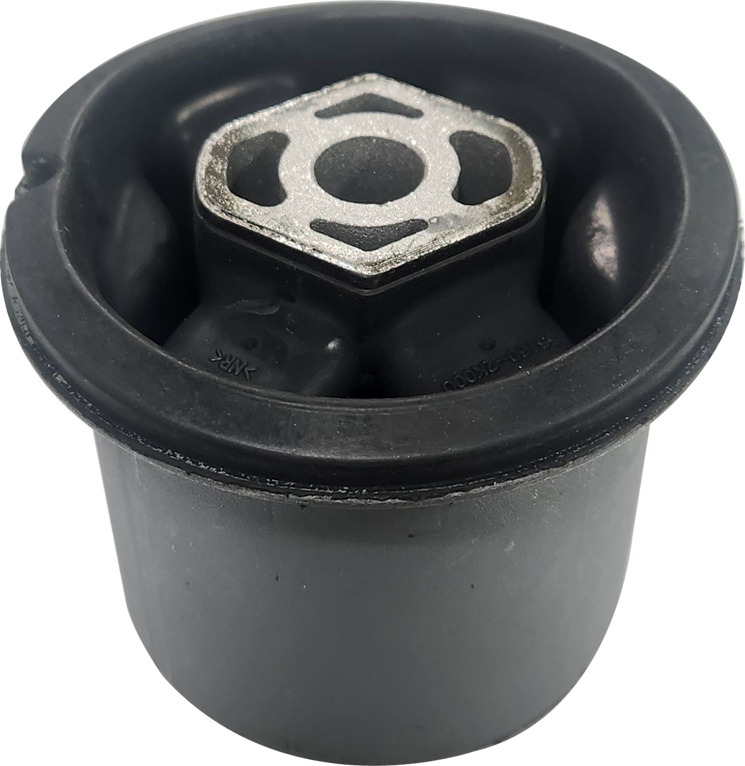 Сайлентблок заднего рычага подвески CTR. Артикул GV1008