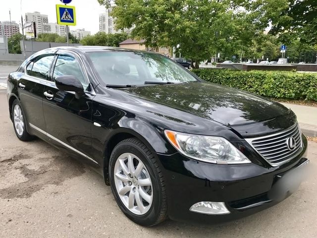 Дефлекторы Cobra Tuning для окон (с хром. молдингом) Lexus LS IV 2007-2026. Артикул L21107CR