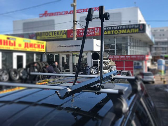 Велосипедное крепление Интер на автомобильный багажник. Артикул 5500
