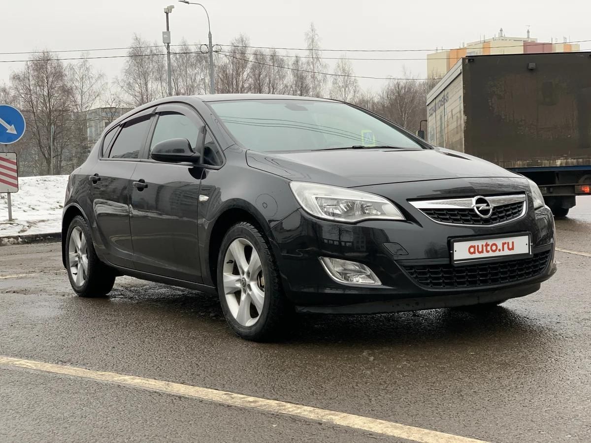 Дефлекторы Cobra Tuning для окон Opel Astra J хэтчбек 5-дв. 2009-2015. Артикул O11710