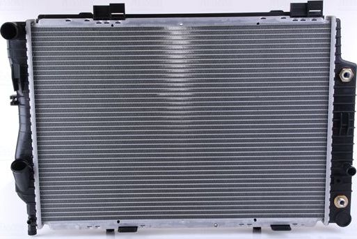 Радиатор охлаждения двигателя Nissens. Артикул 62739A