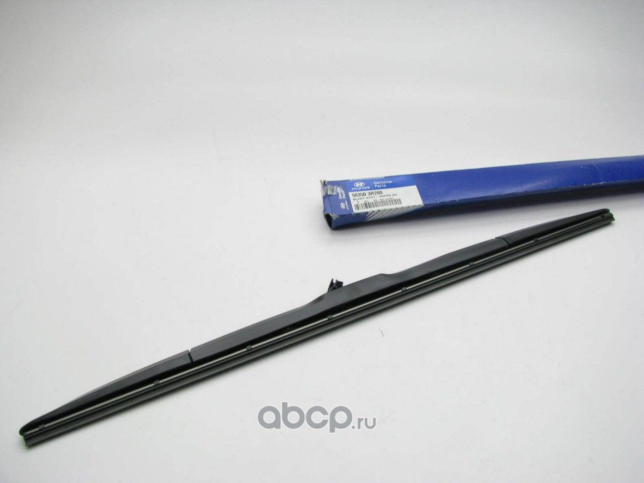 Щетки стеклоочистителя (дворники) Hyundai / KIA. Артикул 983503R200