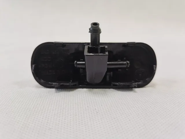 ФОРСУНКА ОМЫВАТЕЛЯ СТЕКЛА (Ukorauto) Ukorauto. Артикул UAV5M05986C