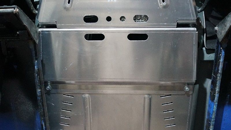 Защита алюминиевая ТСС (4 мм) для КПП Lada Niva Legend 2023-2026. Артикул ZKTCC00675