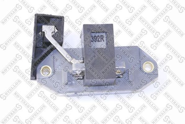 Реле-регулятор напряжения генератора Stellox. Артикул 06-71616-SX