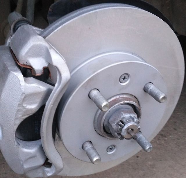 Тормозной диск Textar Pro. Артикул 92134103