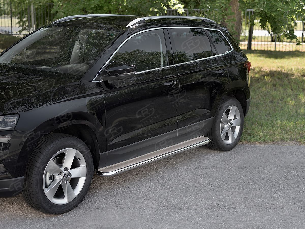 Защита порогов RusStal труба d42 с листом (вариант 3) для Skoda Karoq 2020-2026. Артикул SKKL-0034413