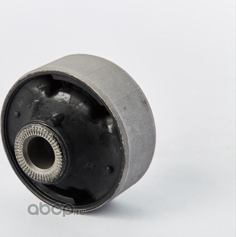 Сайлентблок переднего рычага подвески SpeedMate. Артикул SM-BKH009