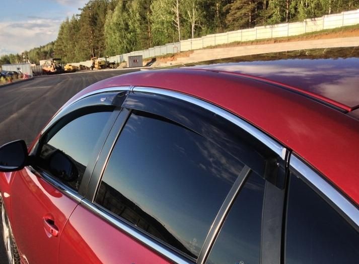 Дефлекторы V-Star для окон (с хром. молдингом) Subaru Forester V 2018-2026. Артикул CHR16341