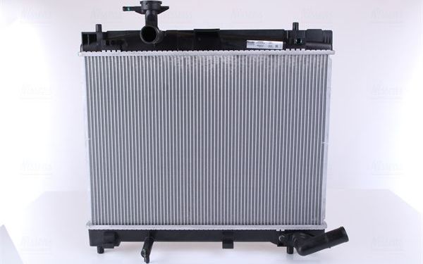 Радиатор охлаждения двигателя Nissens. Артикул 646868