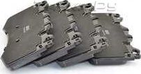 Тормозные колодки BSG передние для Land Rover Range Rover IV 2012-2026. Артикул BSG 15-200-054