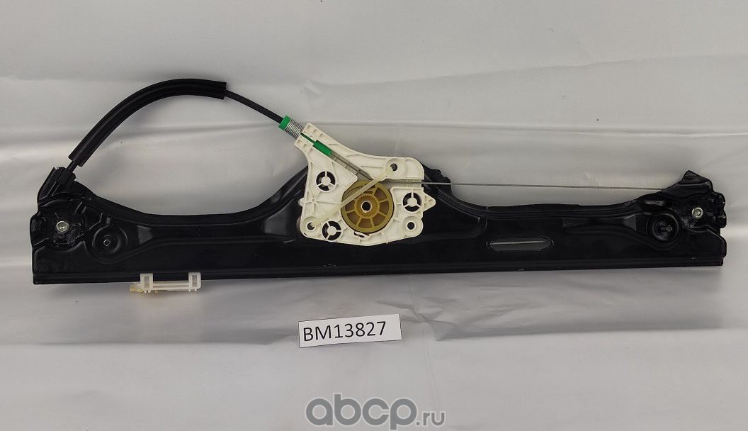 E70 06-13 СТЕКЛОПОДЪ МНИК ЗАДНЕЙ ДВЕРИ ЛЕВОЙ (Schnieder). Артикул BM13827
