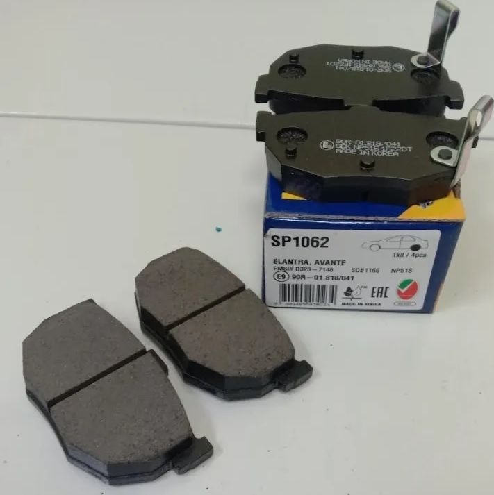 Тормозные колодки Sangsin Hi-Q. Артикул SP1062