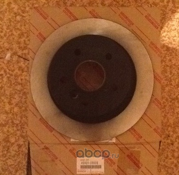 Тормозной диск Toyota. Артикул 4243133030