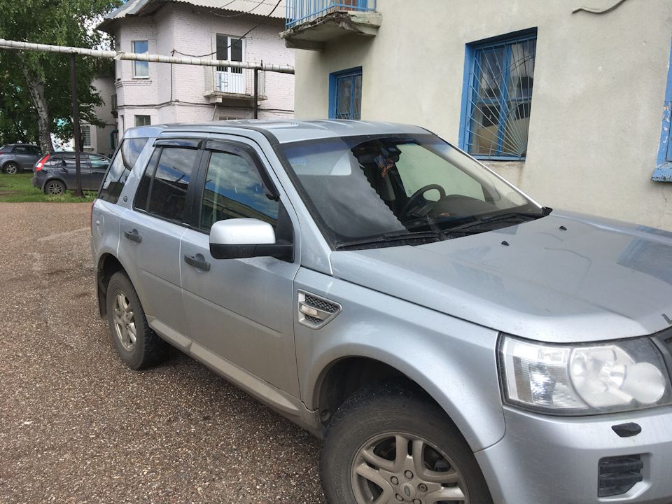 Дефлекторы SIM для окон Land Rover Freelander ll 2007-2014. Артикул SLRFRE0732